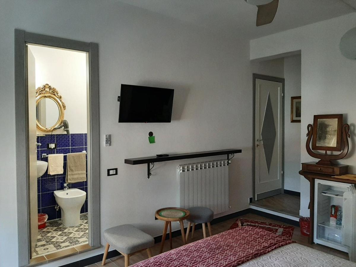 Retro' Beb Bed and Breakfast La Spezia Buitenkant foto